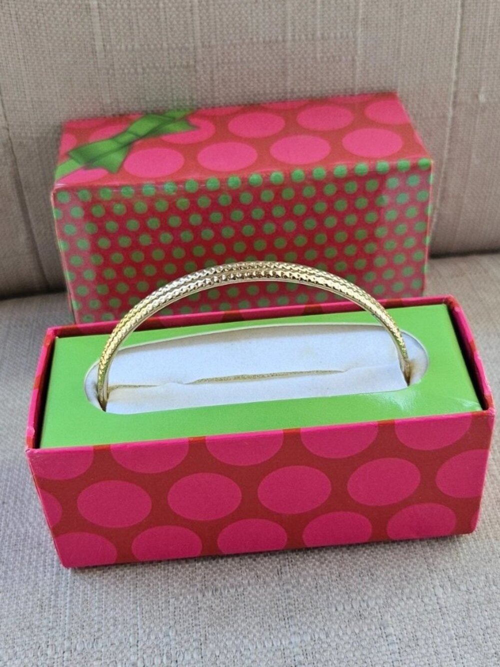 Jcpenney Women Bangles Bracelet Gold Tone Fashion Jewelry Wrist Band In Box